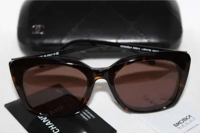 Lentes de sol Chanel de carey con micas cafés
