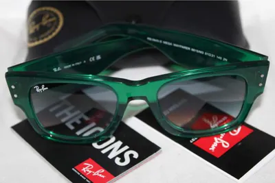 Lentes de sol Ray-Ban de pasta verde translúcida