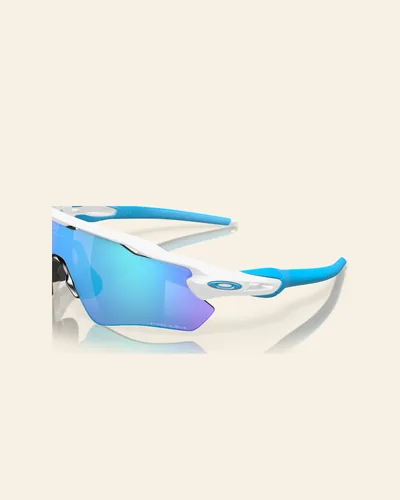 Lentes deportivos Oakley blancos con mica azul